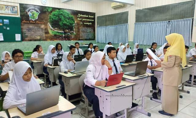 Referensi PPDB Tahun 2023 SMP Terbaik di Kota Semarang